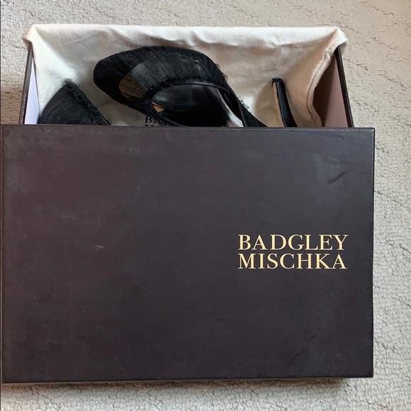 Badgley Mischka Black Heels - Picture 5 of 5